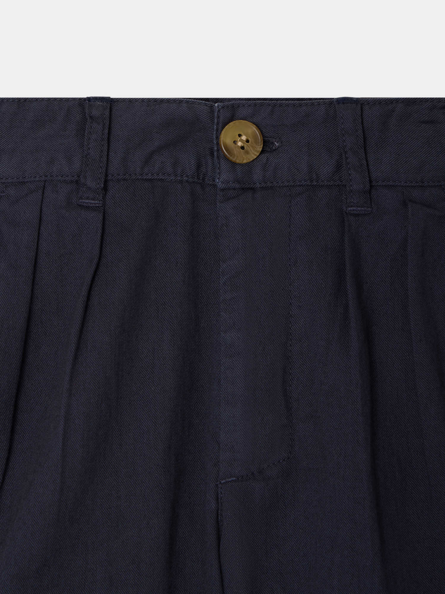 Charles navy blue chino bermuda shorts with pleats - Image 3