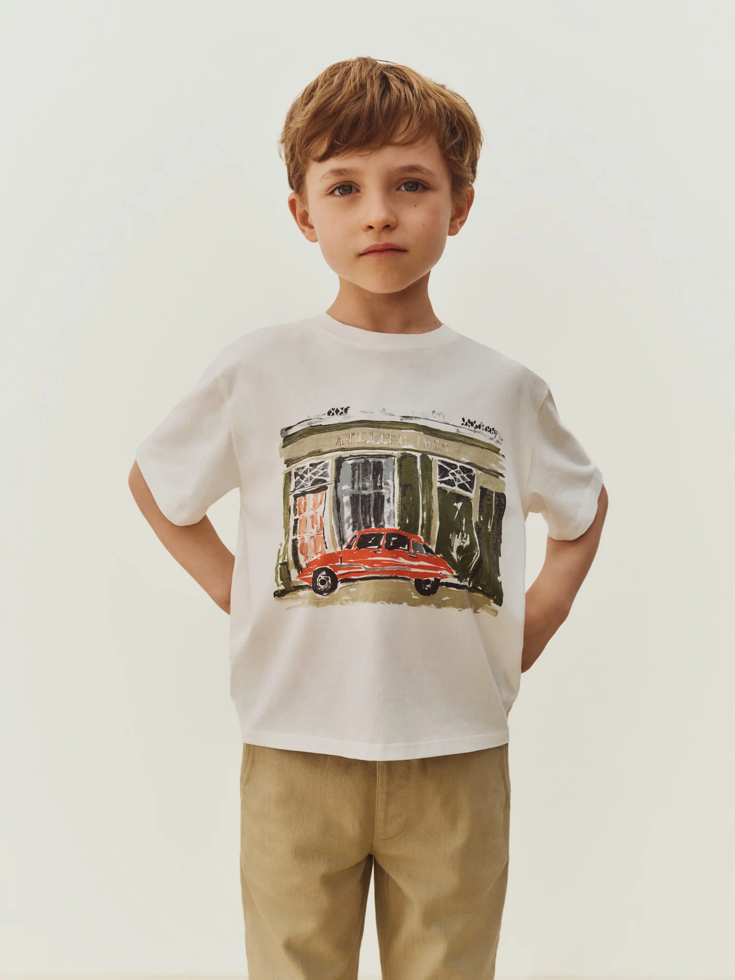 Eidan t-shirt with workshop and car print in organic cotton