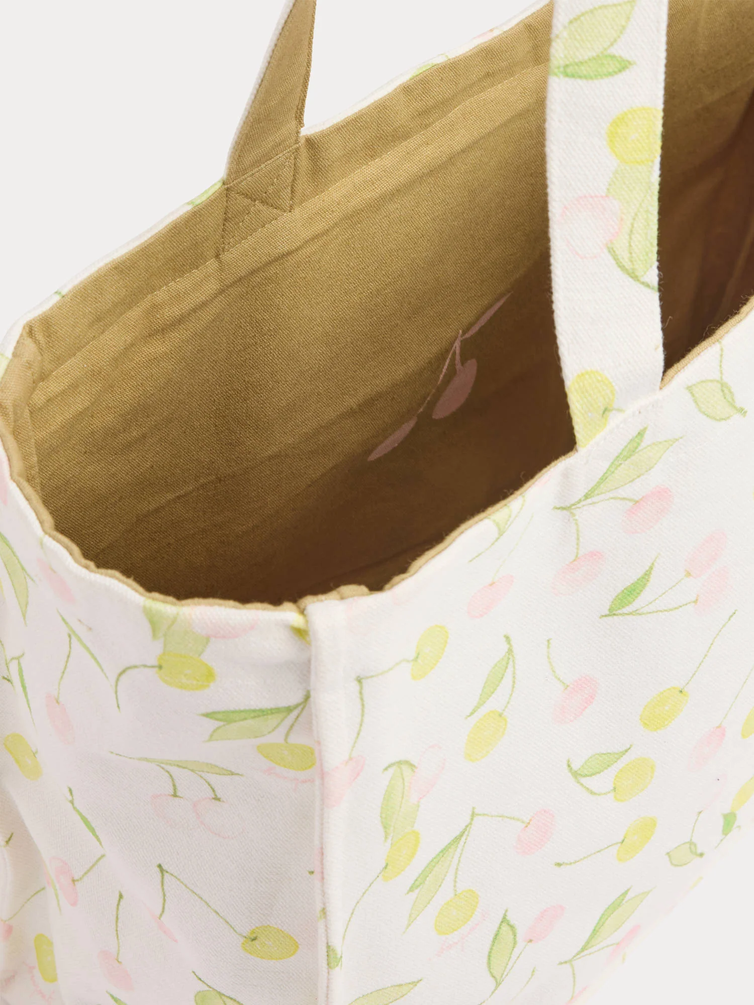 Emiko reversible tote bag with cherry print - Image 4
