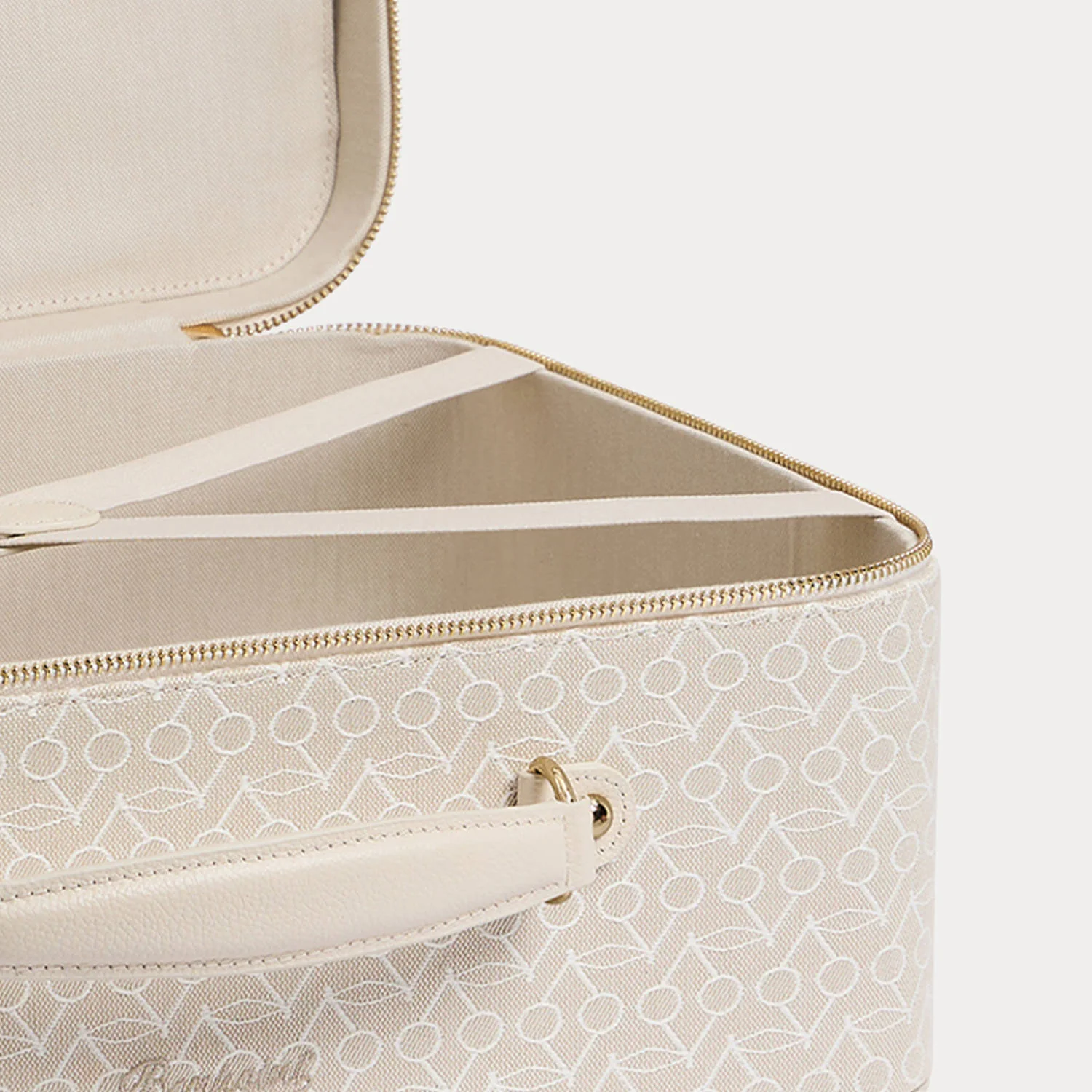 Large Devote suitcase with woven cherry motif in cotton - Image 5